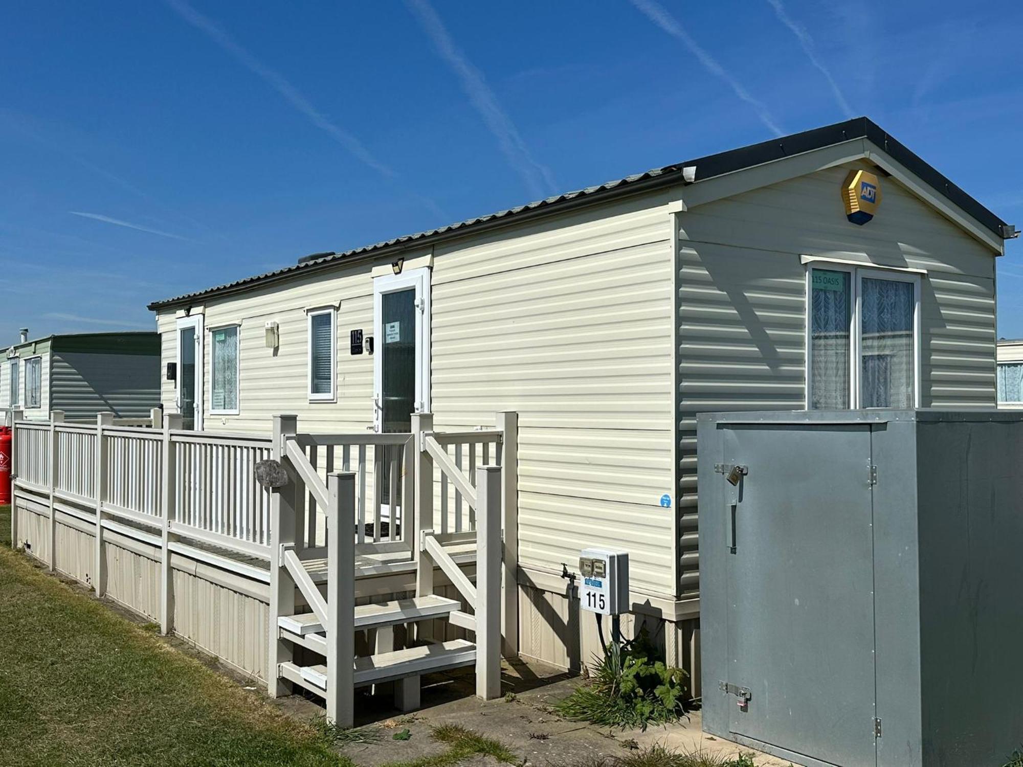 6 Berth Silver Beach Oasis Large Veranda Інголдмеллс Екстер'єр фото